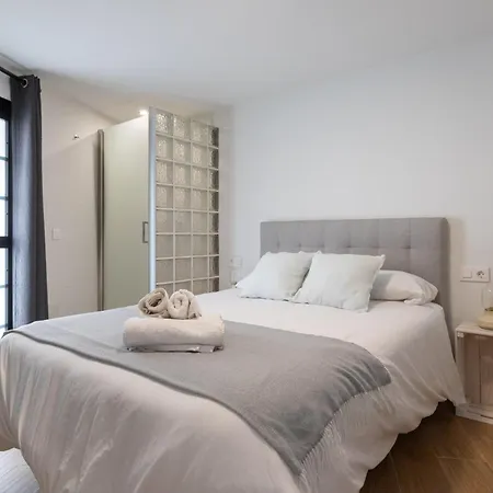 Apartament La Torre Del Carmen *